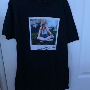 Zoe Laverne Merch